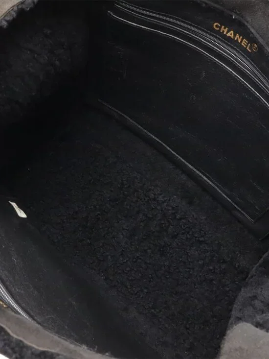 Chanel Mouton Chain Tote Bag Shoulder Leather Black Gold Hardware - Picture 6 of 9